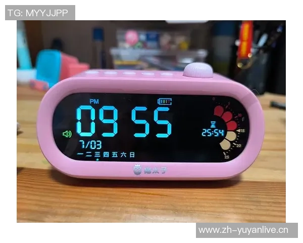 足球明星闹钟助力学生学习提升专注力的完美伴侣